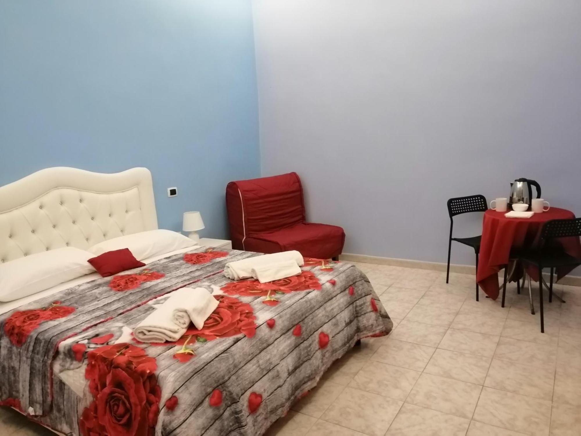 Guest House Francesco 나폴리 외부 사진